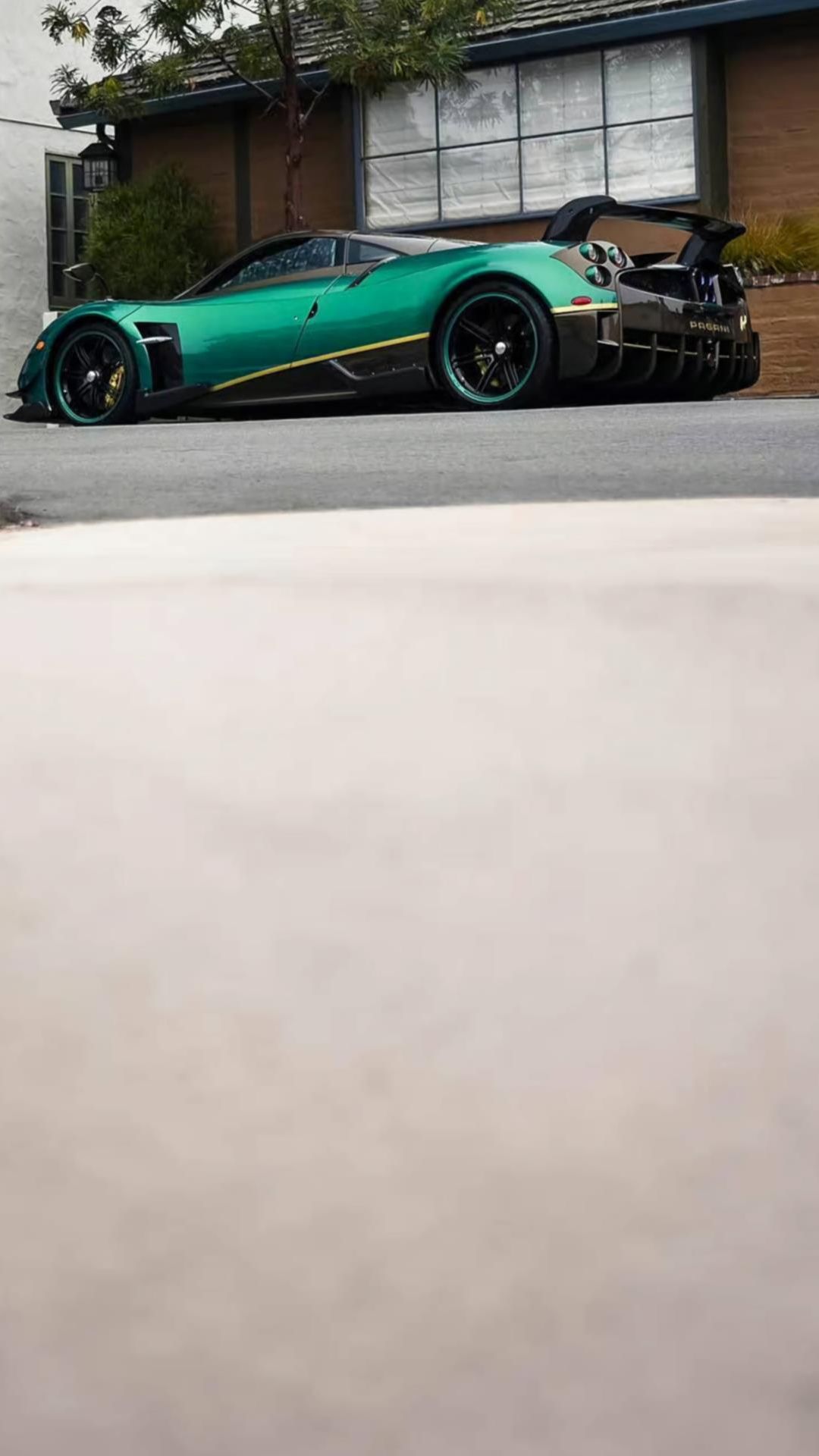 1 (137)