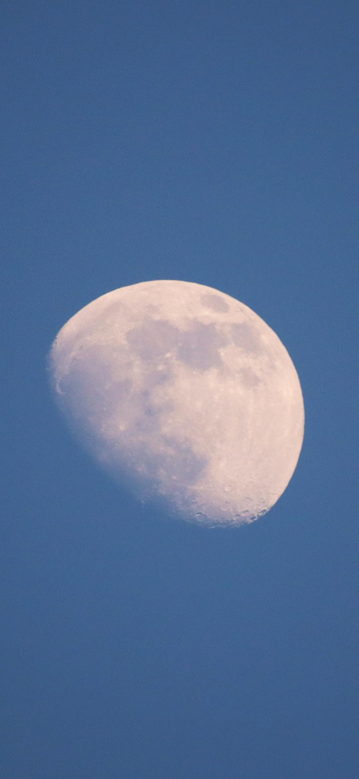 Ttlocal Moon