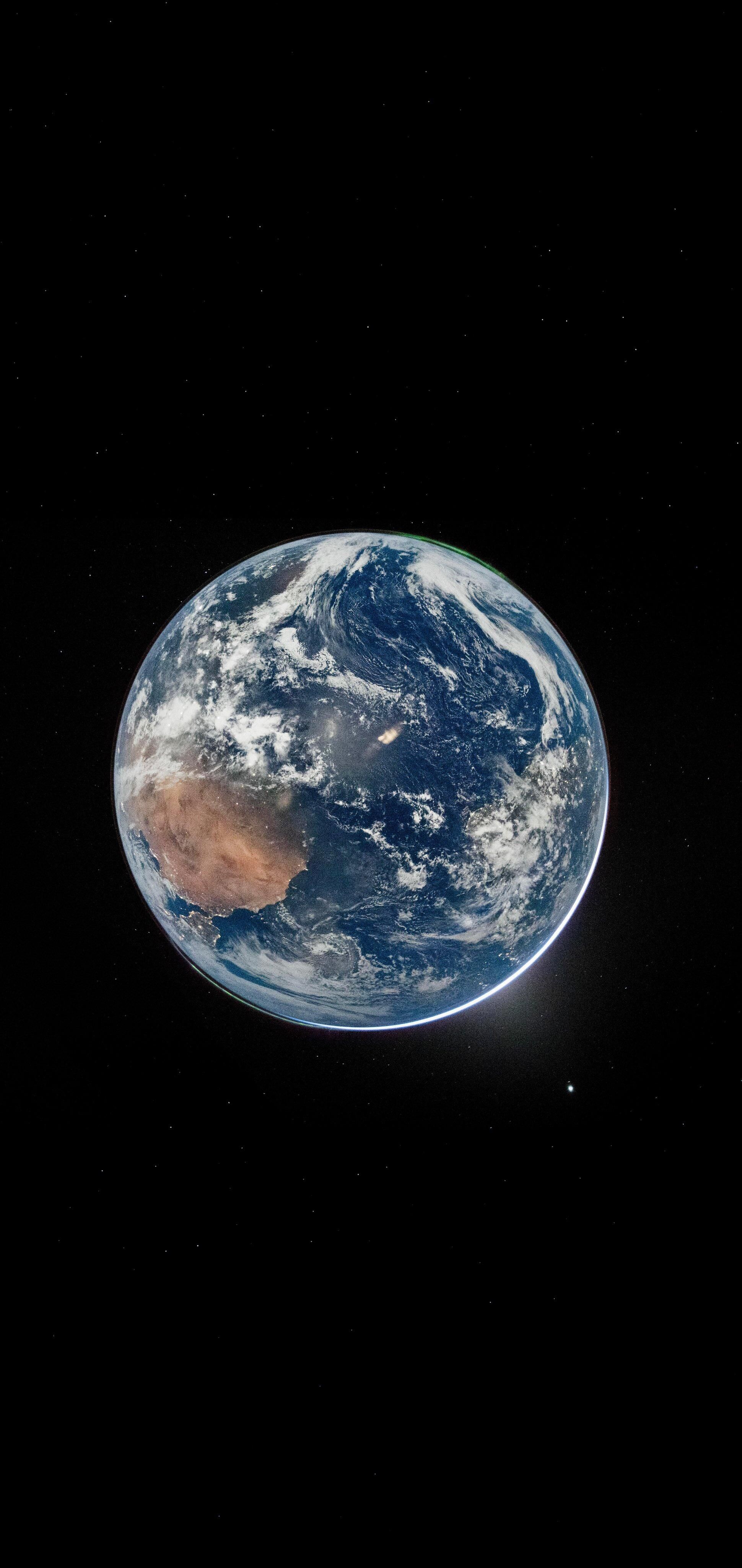 Earth Artemis